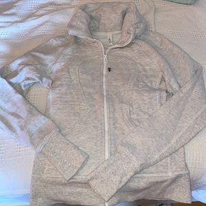 Lululemon scrubs sweatshirt